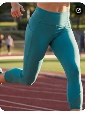 Athleta Teal Lightning Tight Leggings Size Medium